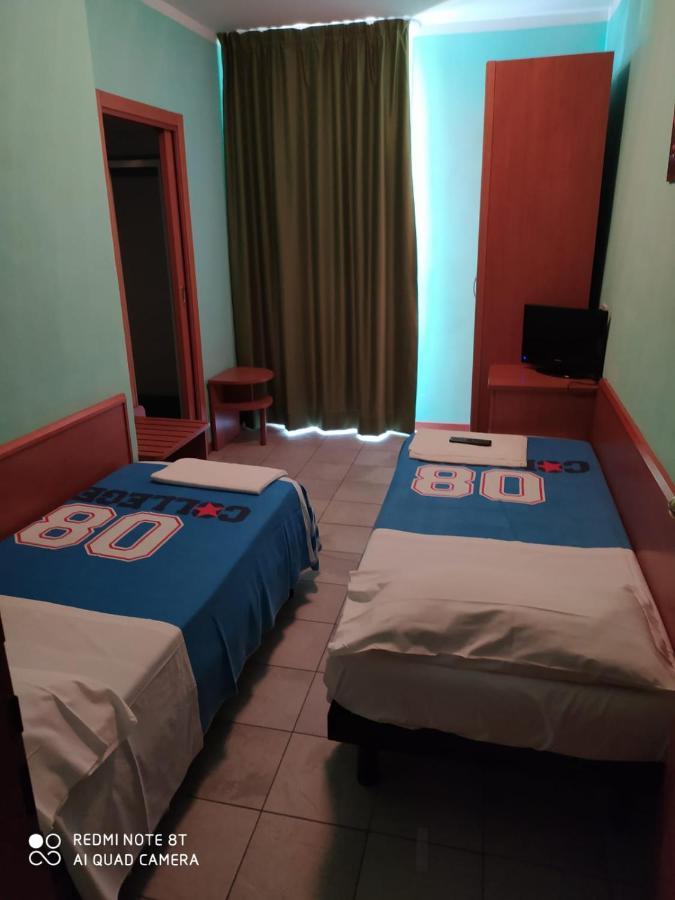 Hotel Abay Rimini Extérieur photo
