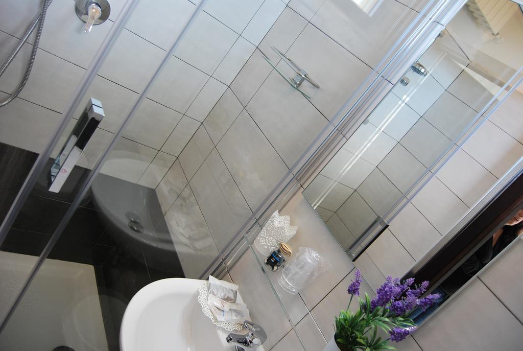 Hotel Abay Rimini Extérieur photo